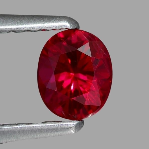天然ルビー 0.54ct 【Pigeon Blood】 ミャンマー 鑑別付