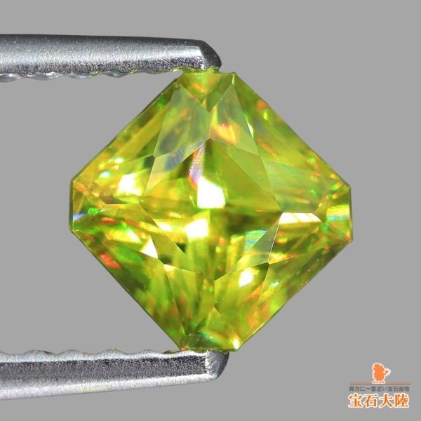 【天然スフェーン】4mm スフェーン(宝石名スフェーン)マダガスカル産 1.00ct 識別済