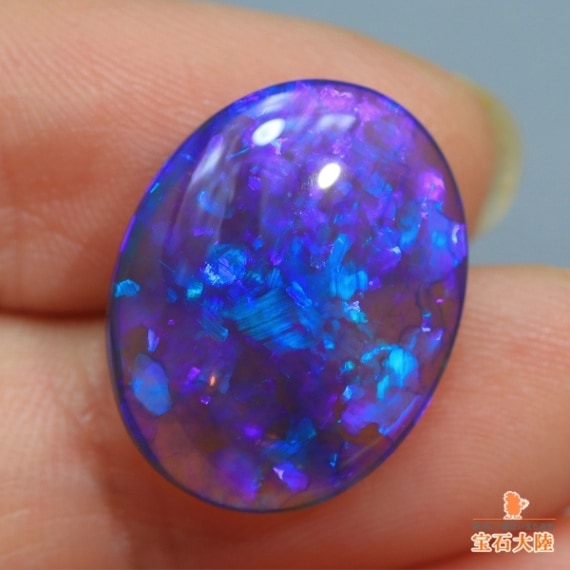 天然オパール 8.13ct 【クリスタルブラック】 ライトニングリッジ