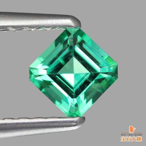 ❤️発色・透明度Goodな天然エメラルド❤️ 天然エメラルド 0.33ct 【透明感抜群】 ロシア