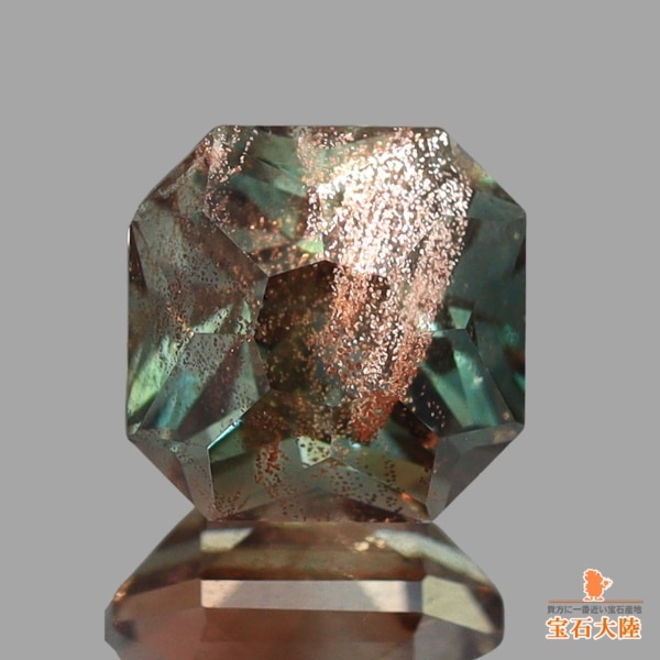 天然オレゴンサンストーン 0.84ct 【ラブラドライト】