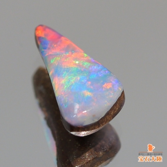 天然 ボルダーオパール 天然ボルダーオパール 0.64ct 【マルチ遊色】 オーストラリア