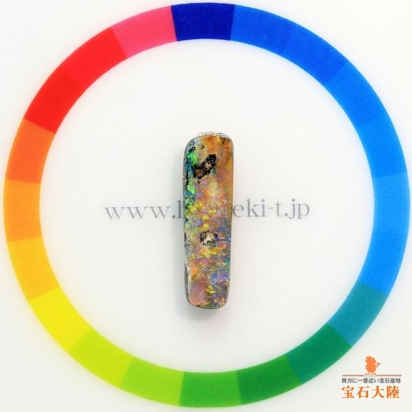 天然ボルダーオパール 3.21ct 【マルチ・ラメ遊色】 オーストラリア