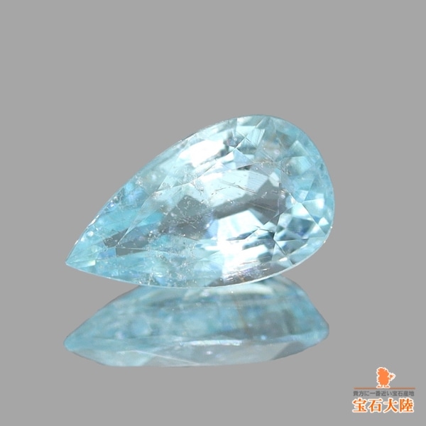 キラッと輝くペアシェイプ♪