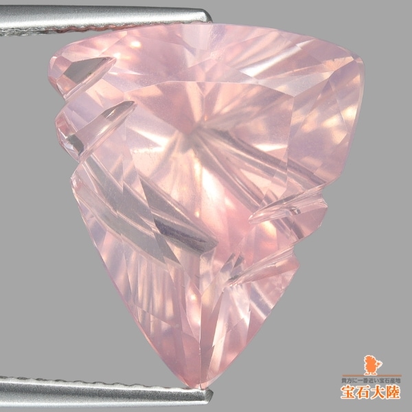 ローズクォーツ ダイヤモンド カット 台座付き ブラジル産ローズ