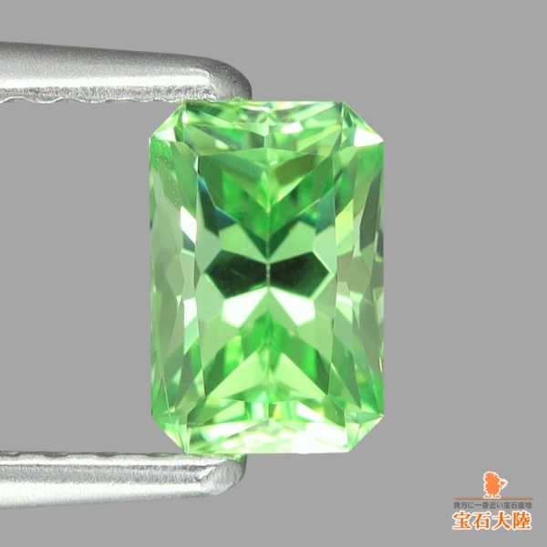 天然ミントガーネット 0.75ct 【煌めくアメリカンカット】 メレラニ・UVタイプ 日独ソ付