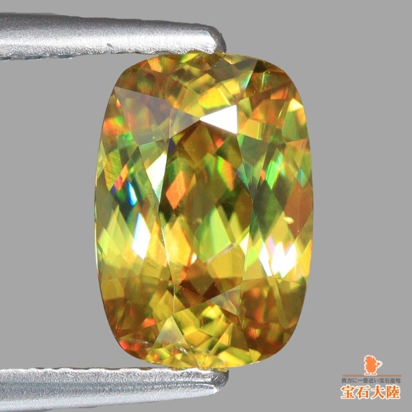 天然スフェーン 1.49ct 【煌めくイエロー】 マダガスカル 天然スフェーン 1.49ct 【煌めくイエロー】 マダガスカル