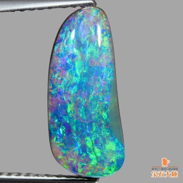 最高品質ブルーガーナイト（レアスピネル)　オーバル・カット　ナイジェリア/カドゥーナ/カゴロ 産　寸法 ：　3.3X1.6X1.7mm/0.14ct ルースケース付 ナイジェリア産ブルーガーナイト 0.794ctルース 日独鑑