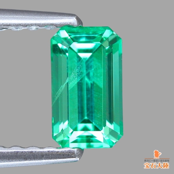 天然エメラルド 0.49ct 【美発色・ノンオイル】 ロシア GIA鑑別