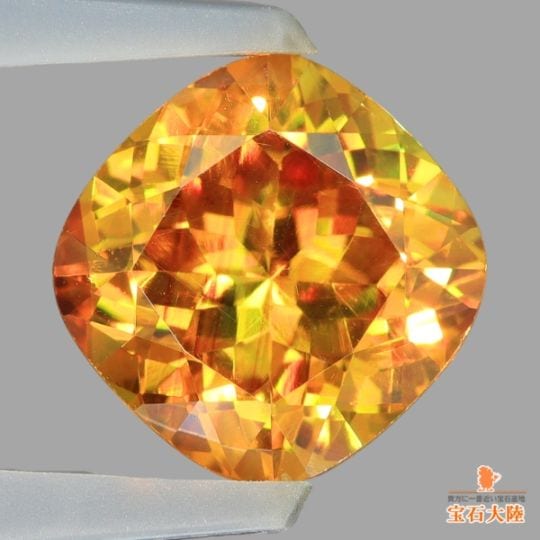 天然スファレライト 4.93ct 【輝くクッションカット】9mm スペイン