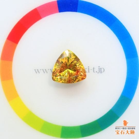 天然スファレライト 5.92ct 【輝くトリリアントカット】11mm スペイン
