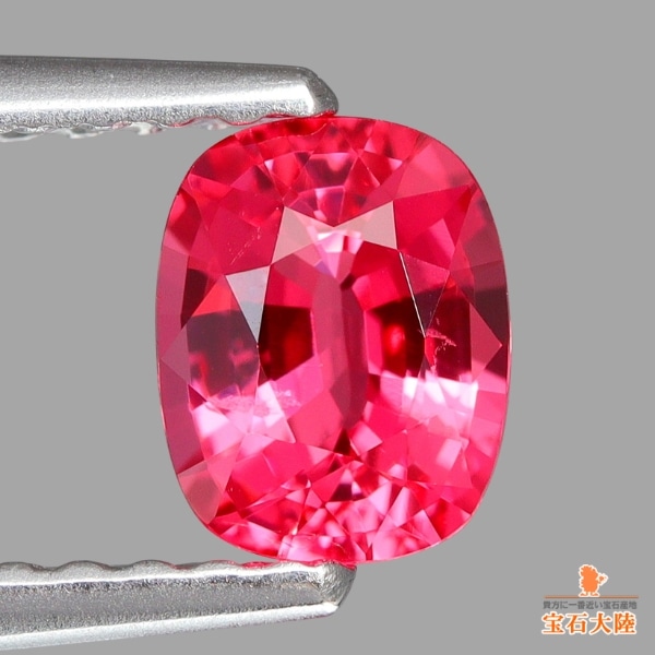 のんたん様＊ラピス×MOPクリスタルヘリコニアリーフカービングとサファイア他１点 天然スピネル 0.61ct 【HotPink】タンザニア・マヘンゲ