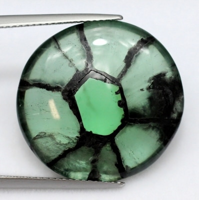 22.36ct　天然トラピッチェエメラルド【レアサイズ】