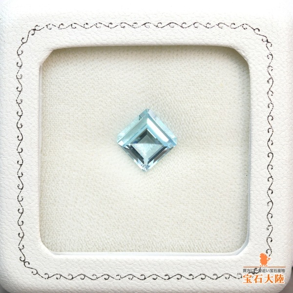 天然アクアマリン 2.70ct 【アメリカンカット】 マダガスカル