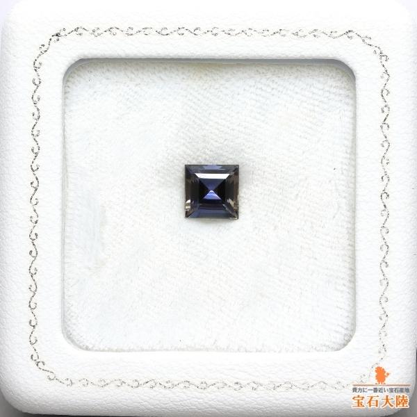 天然ゾイサイト 2.02ct 【メタリックマルチカラー・NN】 タンザナイト