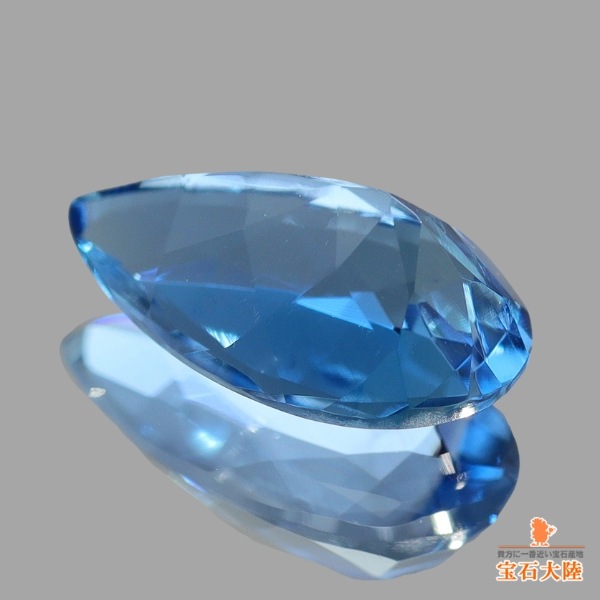 #40年代位前のブラジル産メノー　円周14センチ～13センチ　厚さ7ミリ未満 サンタマリアアクアマリン(宝石名アクアマリン)ブラジル産 0.17