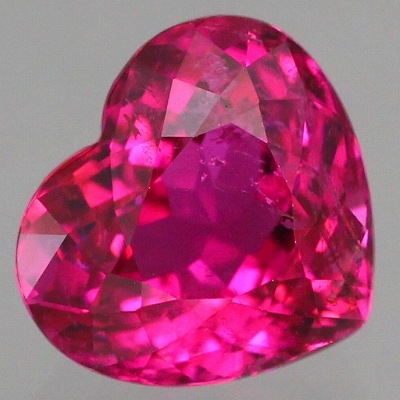 2.45ct天然トルマリン【見惚れるハート】ルべライト