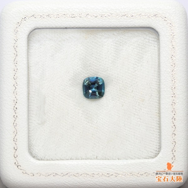 天然アクアマリン 1.04ct 【非加熱 サンタマリア・アフリカーナ