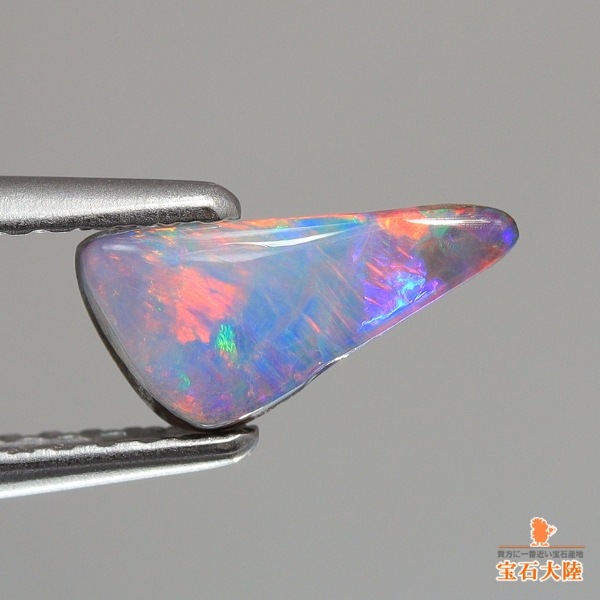 天然ボルダーオパール 0.64ct 【マルチ遊色】 オーストラリア