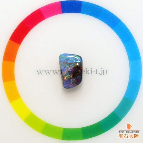 天然ボルダーオパール 3.40ct 【マルチ美遊色】オーストラリア