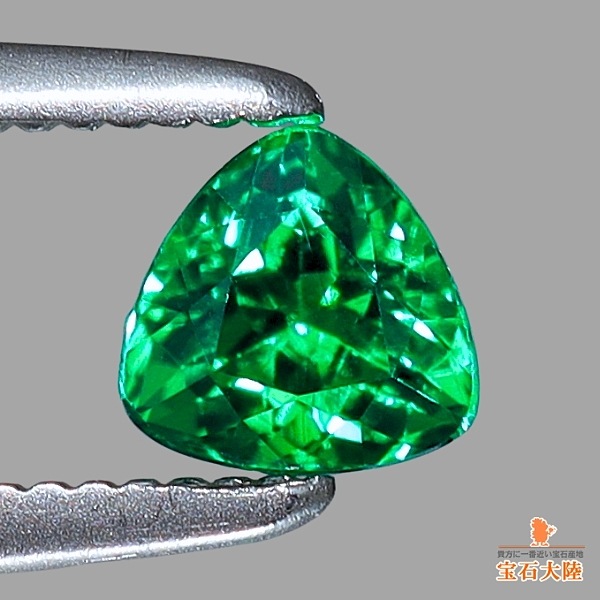 天然ツァボライトガーネット 0.34ct 【美発色】 タンザニア