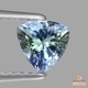 天然ゾイサイト 0.59ct 【マルチブルー】トリリアントカット
