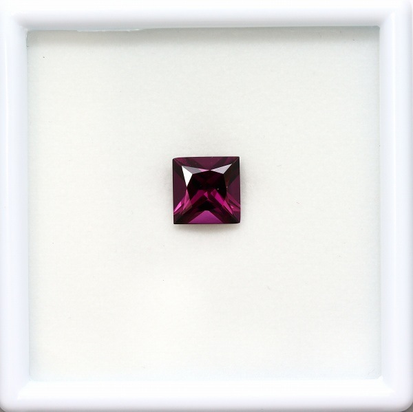 ガーネット 天然ロードライトガーネット 1.48ct 【カスタムカット】タンザニア