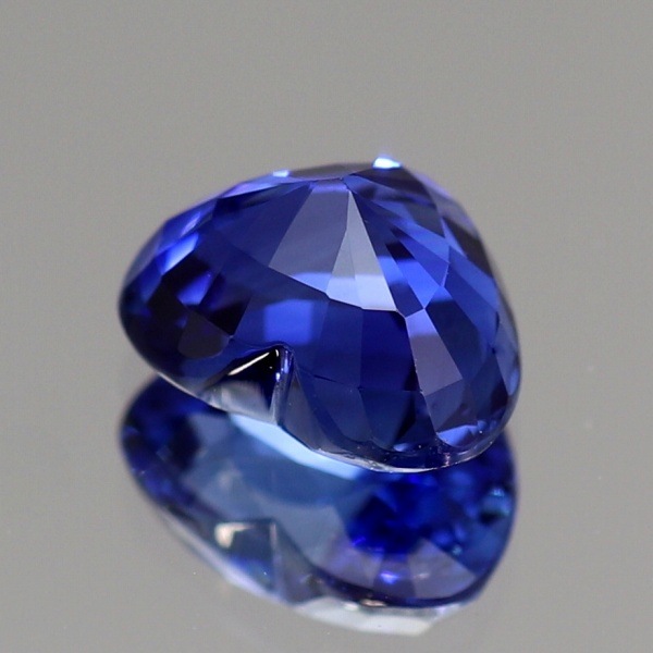 天然ブルーサファイア 1.05ct 【ハートシェイプ】 マダガスカル 鑑別書付