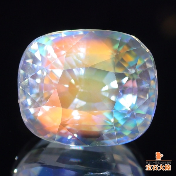 ラブラドライト　マダガスカル産 マダガスカル産アンデシンラブラドライト 0.698ct | Gem Shop