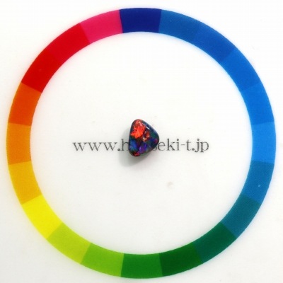 天然ブラックオパール 0.60ct 【レッド】 高品質