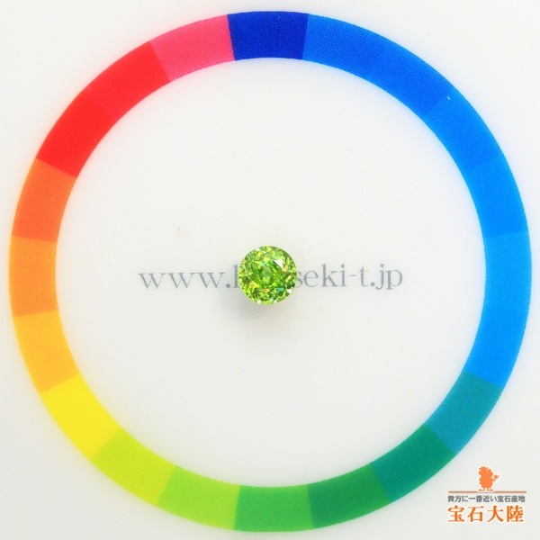天然スフェーン 0.61ct 【煌めくイエロニッシュグリーン】 マダガスカル