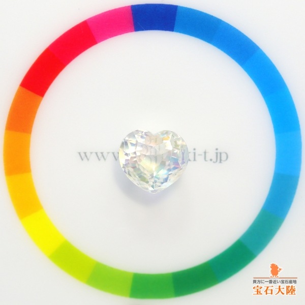 天然アンデシンラブラドライト 5.41ct 【レインボー】 ハートシェイプ