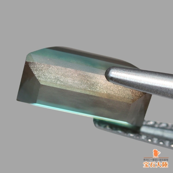 天然オレゴンサンストーン 1.57ct 【ラブラドライト】 美グリーン