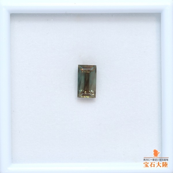 天然オレゴンサンストーン 1.57ct 【ラブラドライト】 美グリーン