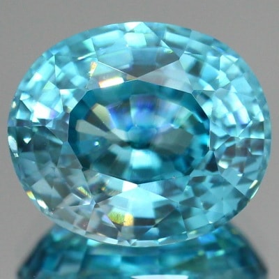 8.54ct天然ジルコン【大粒・ブルー】カンボジア 