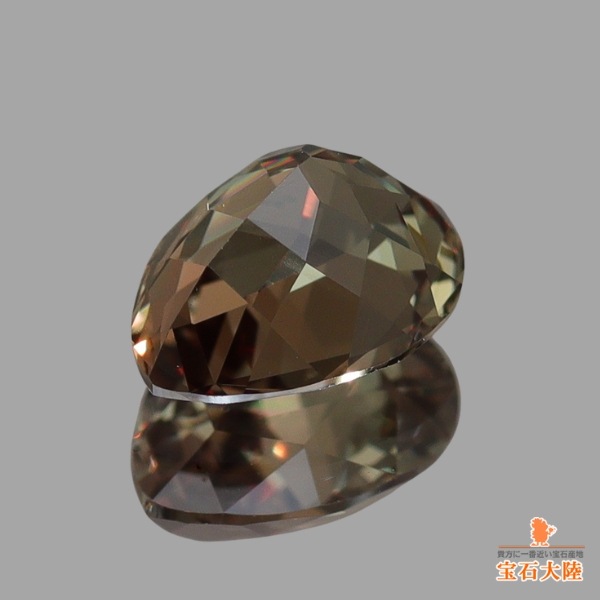 天然カラーチェンジガーネット 0.78ct 【ブラウン】 タンザニア