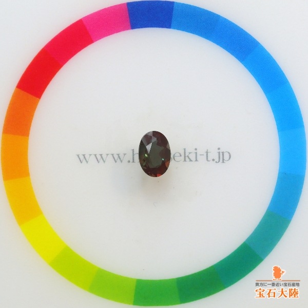 天然アンデシン 0.72ct 【カラーチェンジ】濃色