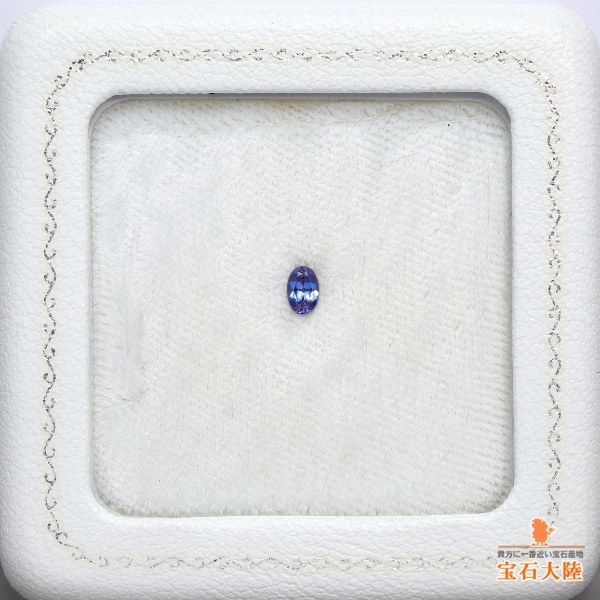 天然ベニトアイト 0.24ct 【煌めくブルー】 オーバル 