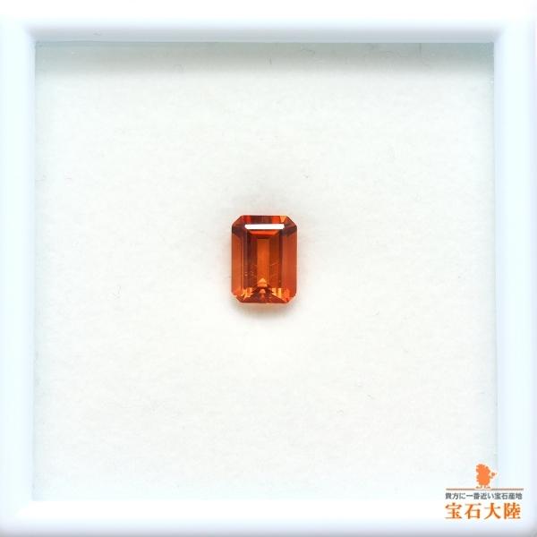 天然アンデシン 1.44ct 【オレンジレッド】 オクタゴンカット