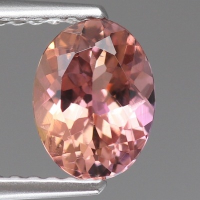 天然ゾイサイト 1.08ct 【タンザナイト】 インペリアルピンク