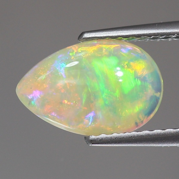 天然オパール 1.23ct 【ネオングリーン】 ライトニングリッジ
