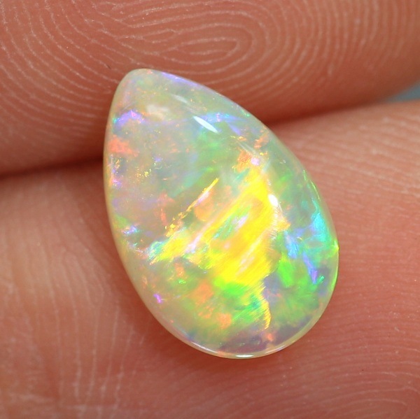 天然オパール 1.23ct 【ネオングリーン】 ライトニングリッジ