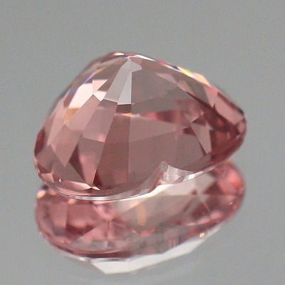 天然マラヤガーネット 4.00ct 【シャンパンピンク・ハート】 タンザニア