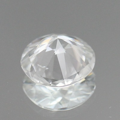 天然ジルコン 2.75ct 【カラーレス】 ラウンドカット