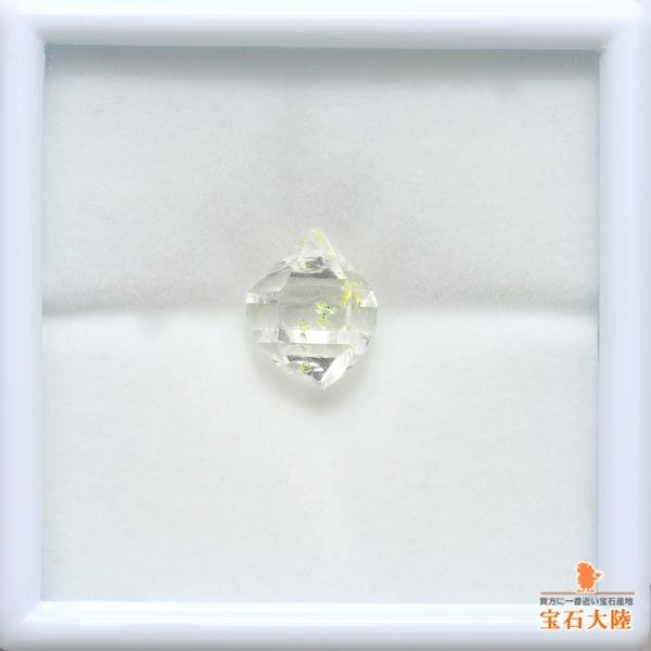 天然オイルインクォーツ 5.03ct 【動く気泡】 ラフ パキスタン