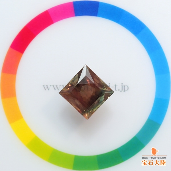 天然オレゴンサンストーン 6.62ct 【幻想的シラー】 ラブラドライト