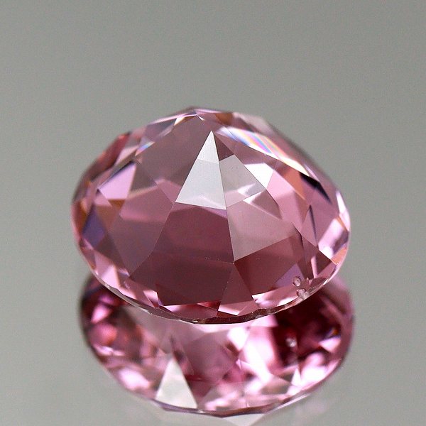 天然スピネル 1.56ct 【ラズベリーピンク】 ミャンマー