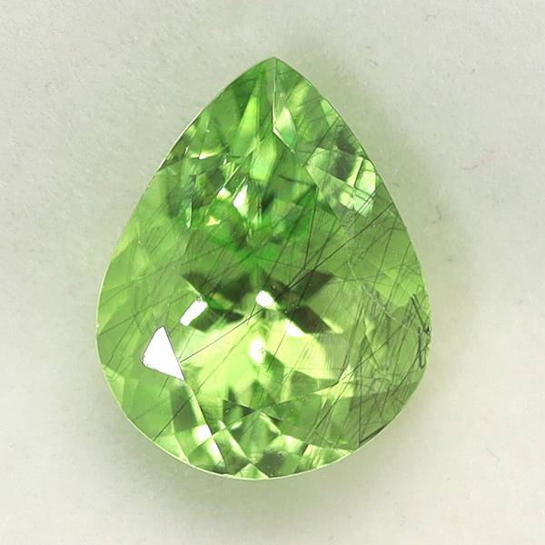 ✴︎値下げ【 天然石 原石 鉱物 】パキスタン産 ペリドット ルードヴィッヒアイト 原石 結晶 パキスタン産ルードヴィッヒアイトインペリドット