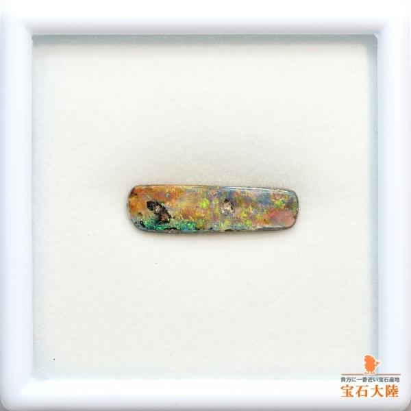 ♥　天然石（ボルダーオパール）のピクチャーストーン✨✨ 天然ボルダーオパール 3.21ct 【マルチ・ラメ遊色】 オーストラリア