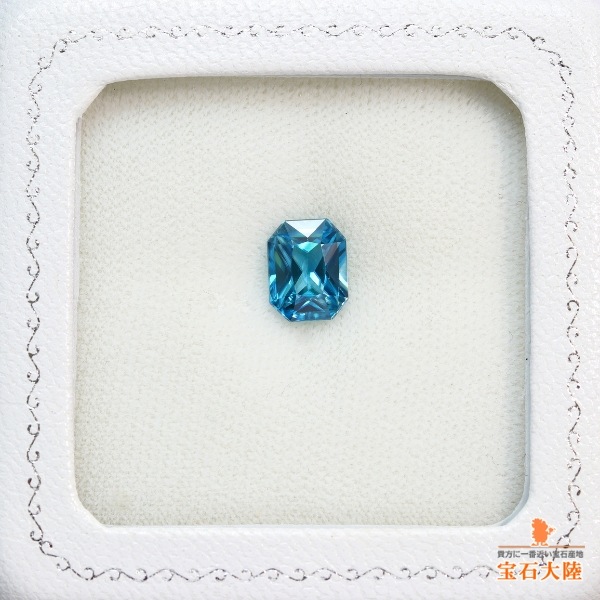 天然ジルコン 3.54ct 【煌めくブルー】美品 カンボジア